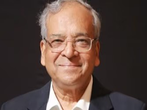 first-ever-cci-chairman-former-defence-sec-dies-in-accident-in-delhi