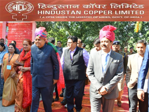 vice-president-of-india-visits-hcl-s-khetri-unit