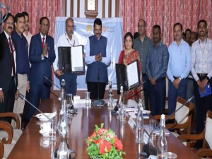 nhpc-inks-mou-with-maharashtra-for-renewable-energy-projects-may-attract-investment-up-to-rs-44-000-cr