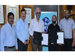 pfc-inks-agreement-to-boost-public-health-infra-in-leh