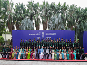 pm-exhorts-2022-batch-of-ias-officers-to-work-with-saturation-approach