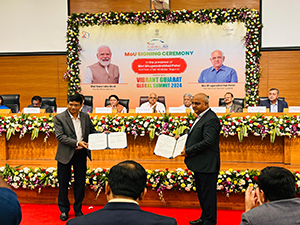 recpdcl-signs-mou-with-gujarat-for-smart-metering-project
