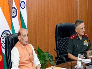 departure-from-the-past-defence-ministry-empowers-cds-to-issue-orders-to-tri-services-