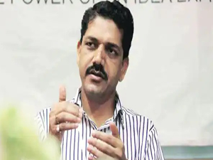 shrikar-pardeshi-appointed-secretary-to-cm